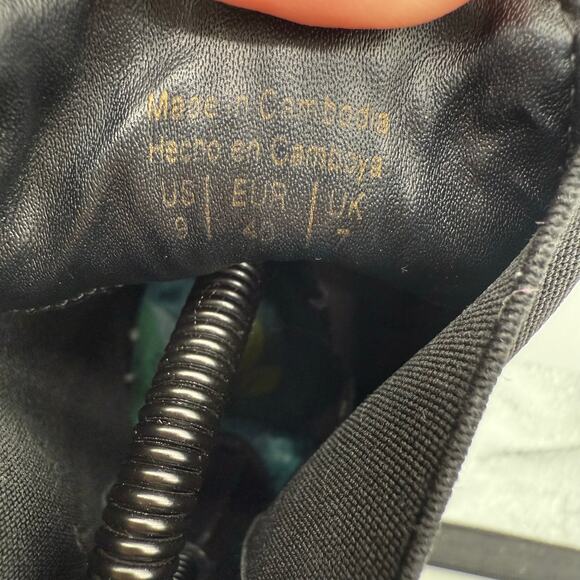 Aldo Leather Black Foal Chelsea Boot Block Square Heel Modern Minimalist 9 - Picture 6 of 7